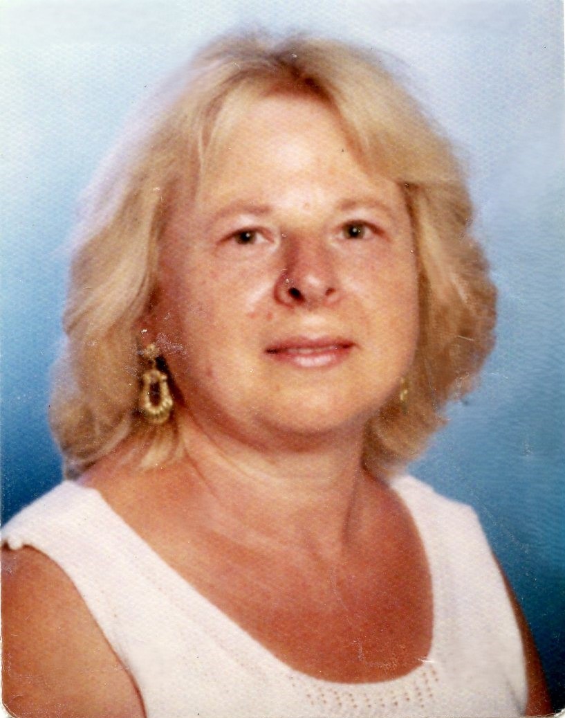 Orfano Adriana1 Funerali Nova Milanese